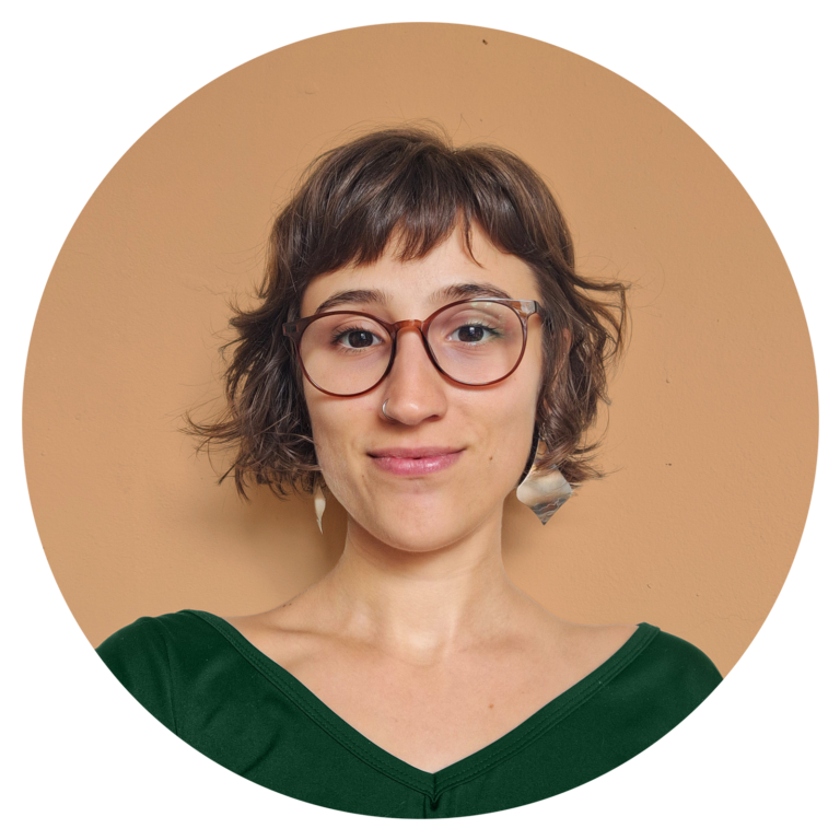Helen Luizon | Designer e Ilustradora foto